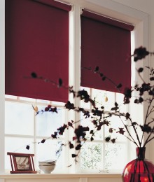 Manual roller curtain